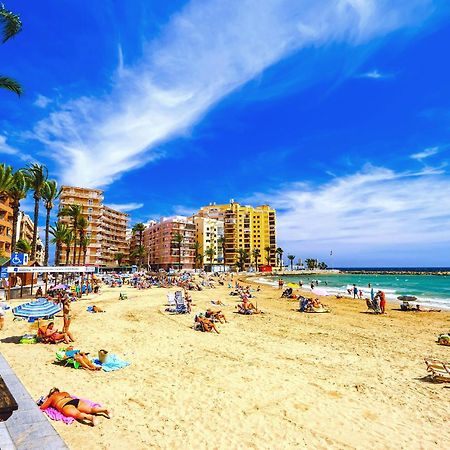 Holiday Royal Suite Concordia Torrevieja Luaran gambar