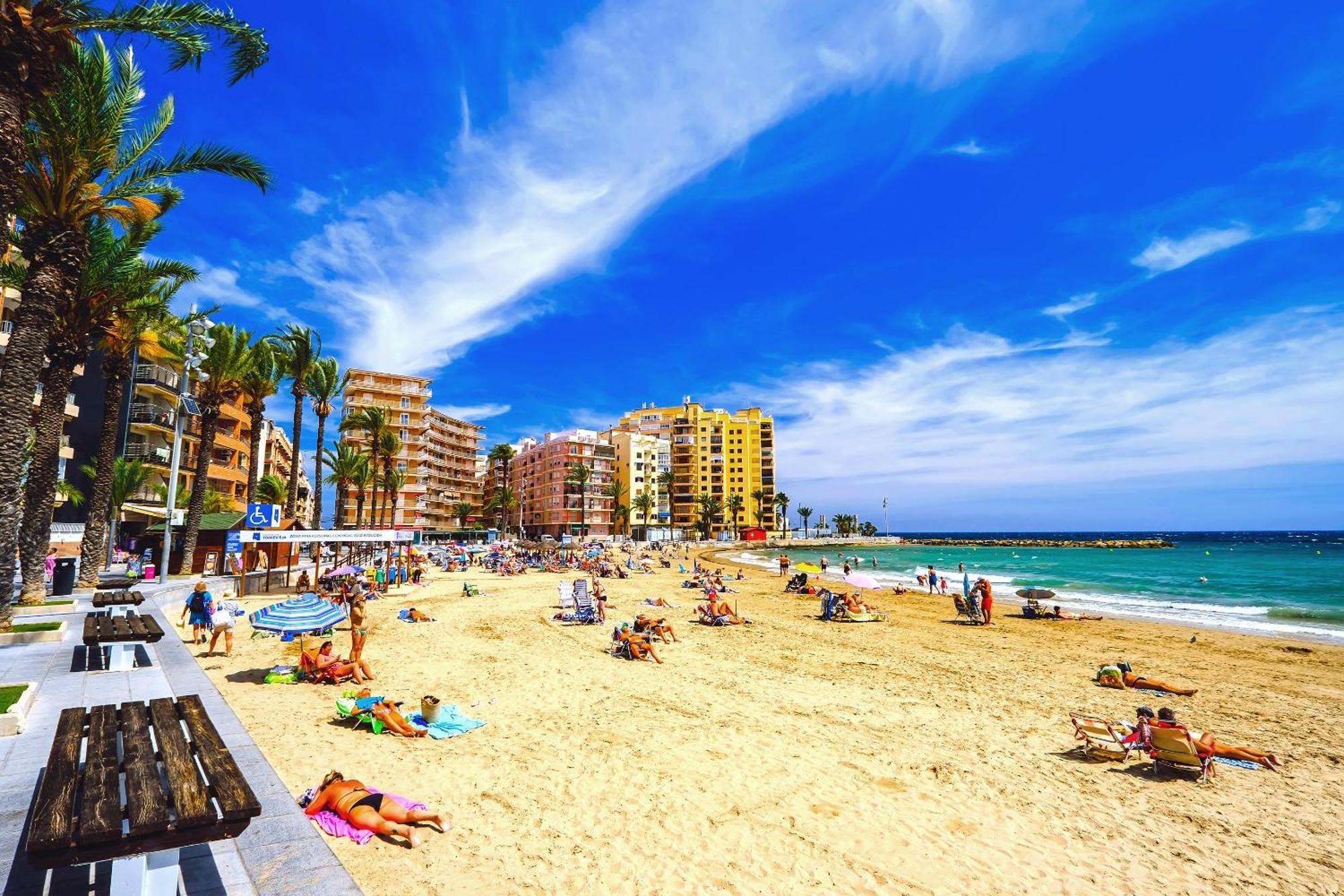 Holiday Royal Suite Concordia Torrevieja Luaran gambar