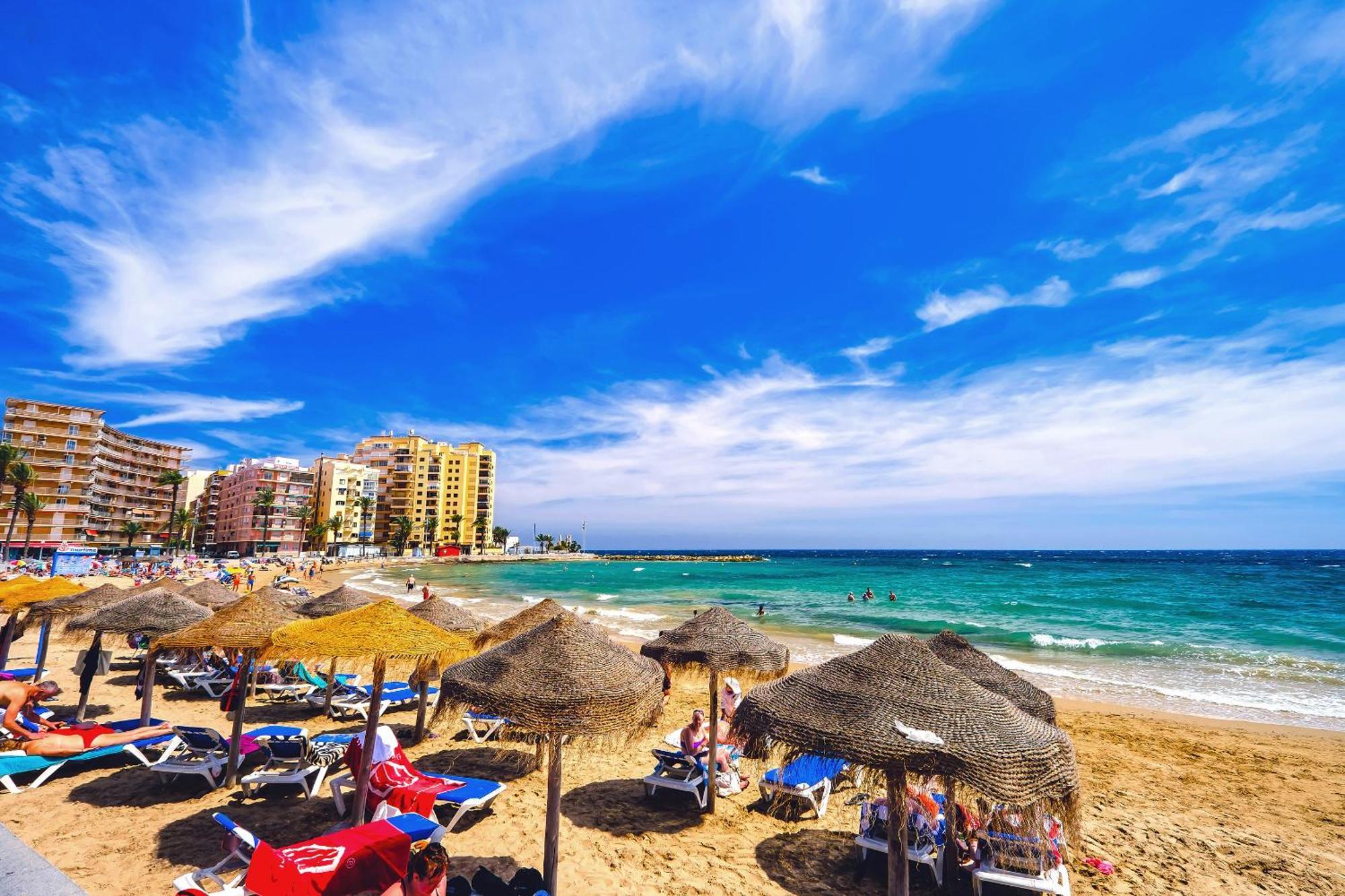 Holiday Royal Suite Concordia Torrevieja Luaran gambar