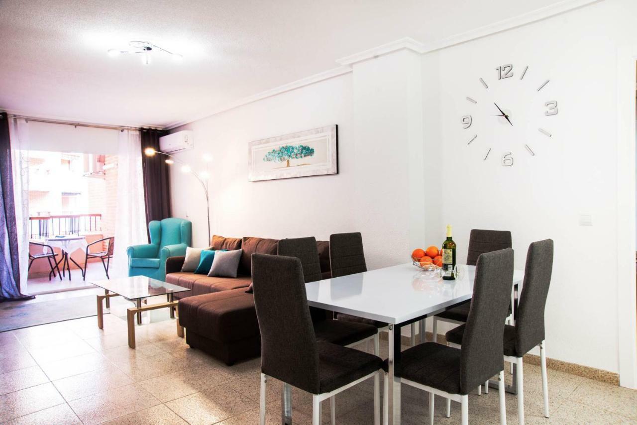Holiday Royal Suite Concordia Torrevieja Luaran gambar