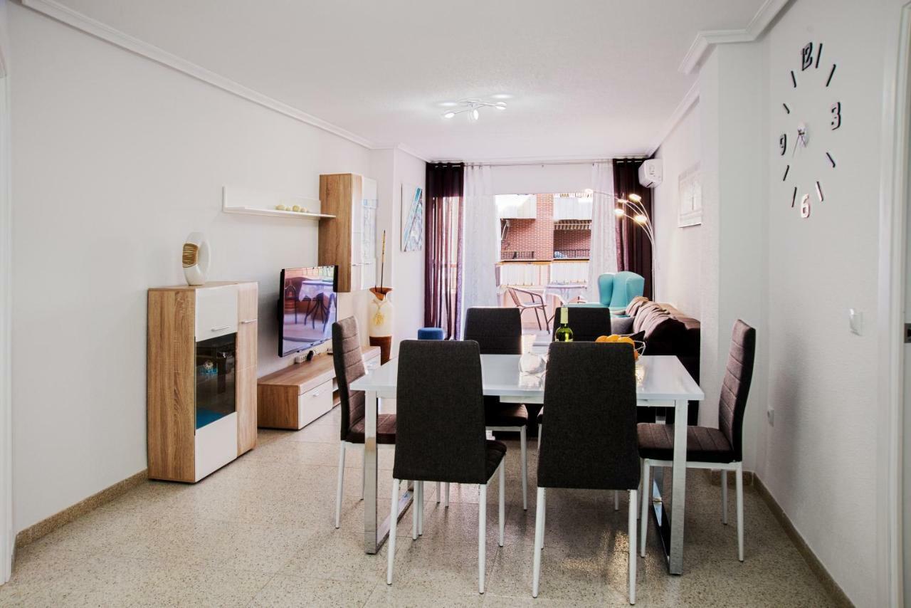 Holiday Royal Suite Concordia Torrevieja Luaran gambar