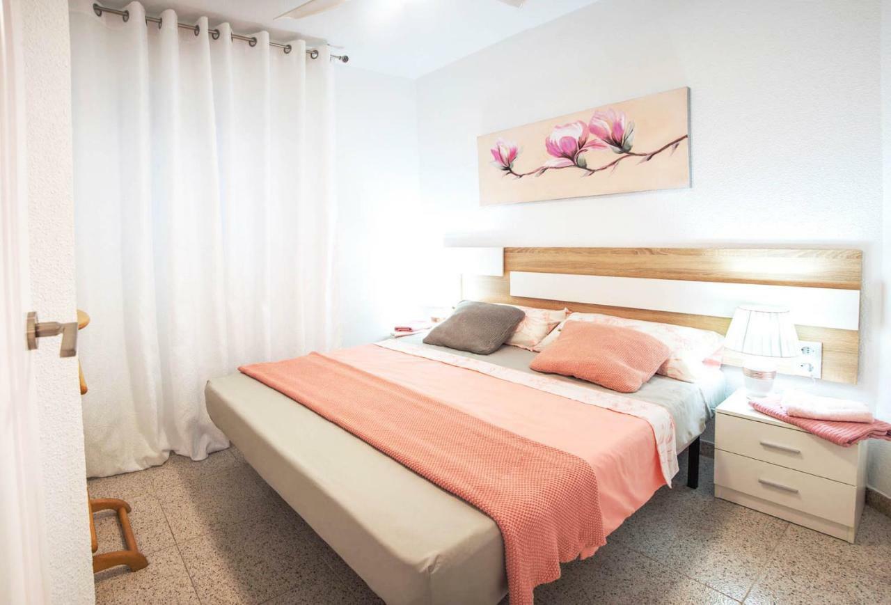 Holiday Royal Suite Concordia Torrevieja Luaran gambar