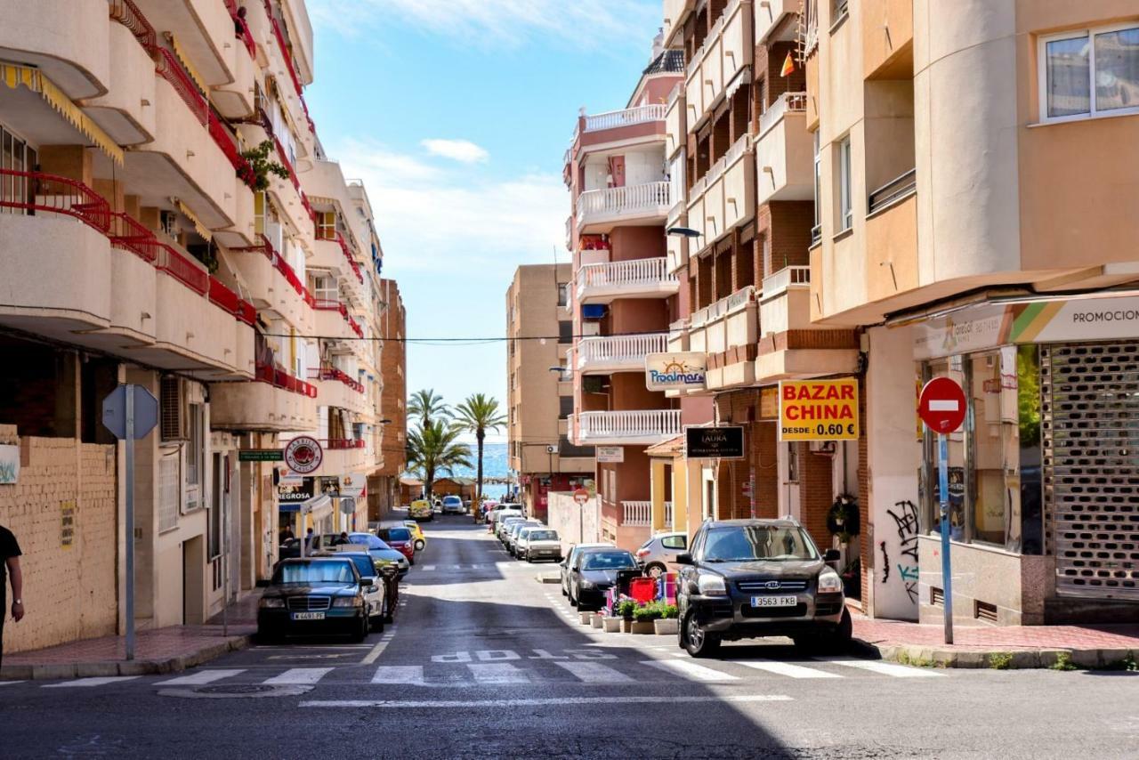 Holiday Royal Suite Concordia Torrevieja Luaran gambar